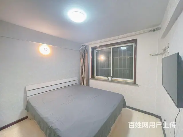 黄河花园小区2楼，一室一厅客厅有儿童床，可做两室，家电齐全 - 图片 1