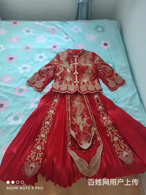 只婚礼穿过一次的秀禾 - 图片 1