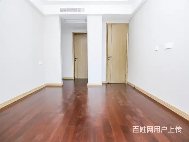 急卖房源，低于市场价格，还好商量的，正对花园景观，带一车位的 - 图片 2