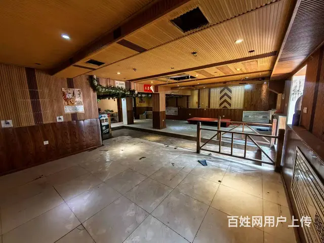 香坊大街 商铺出租 适合类餐馆 餐饮项目 - 图片 5