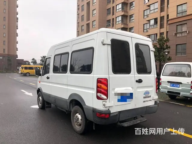 依维柯中顶短轴6座包过户支持分期付款首付2万 - 图片 11