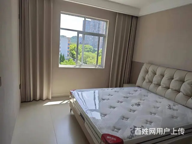 上高镜山商城精装送家具住房四楼证件齐全可按揭离二中及广场不远 - 图片 2