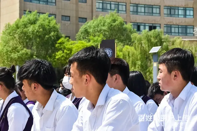 甘肃北方技工学校的铁路客运服务专业在补录中 - 图片