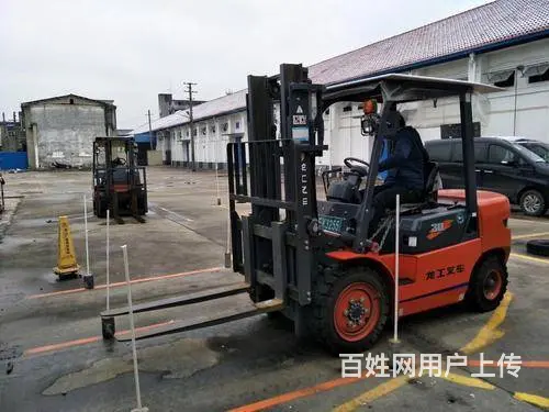 如何选择叉车培训学校 云南叉车证培训学校哪家专业 - 图片