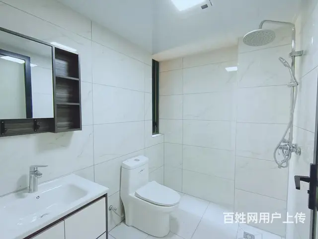 在水一方精装4房2厅130平仅售68.8万 - 图片 9