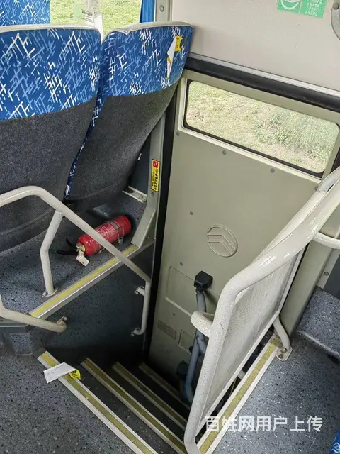 多台47座宁德时代金旅6102电车 - 图片 7