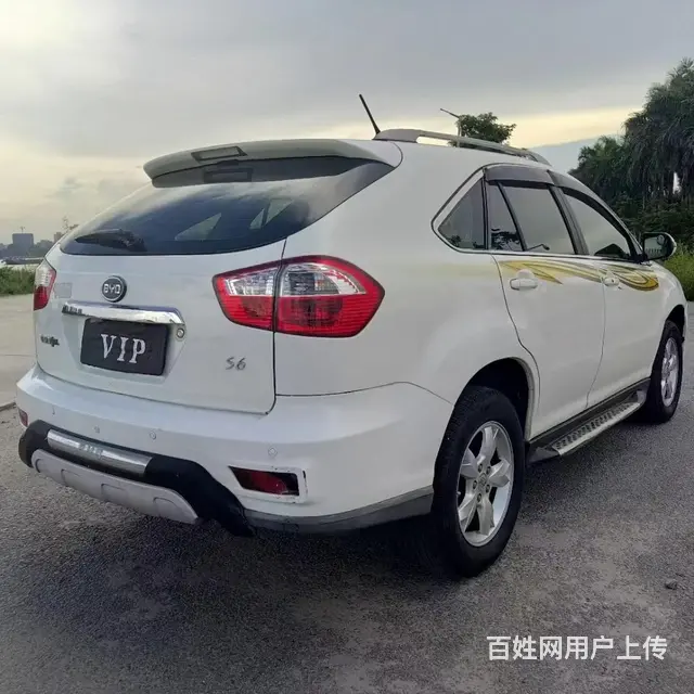 比亚迪S6 2014款 2.0 手动 尊贵型 - 图片 4
