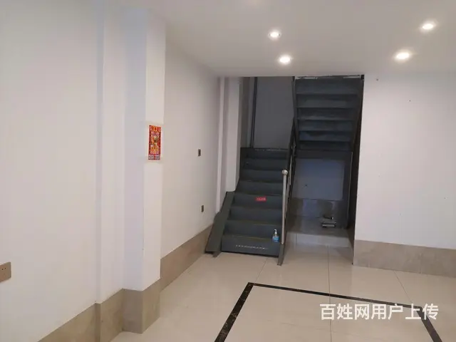 羊山新区新六大街旺铺出租 - 图片 3