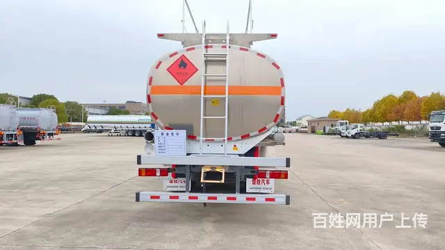 特价处理重汽汕德卡20吨铝合金油罐车 厂家直销 - 图片 8