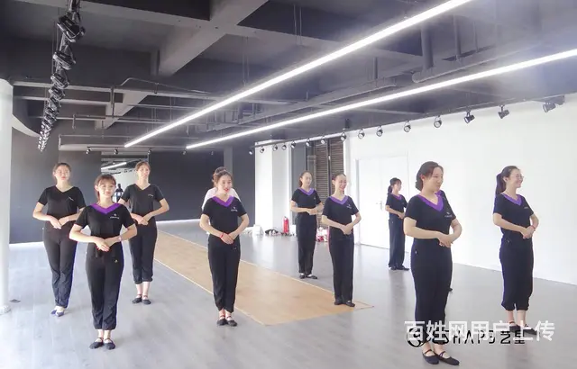 暑假形体礼仪培训丨八月开课 - 图片 3