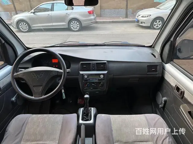 五菱 荣光 2015款 1.5 手动 - 图片 3