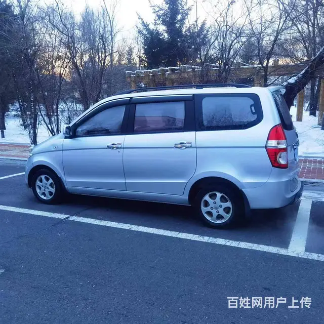五菱 宏光 2013款 1.5 手动 豪华型7-8座 - 图片 5
