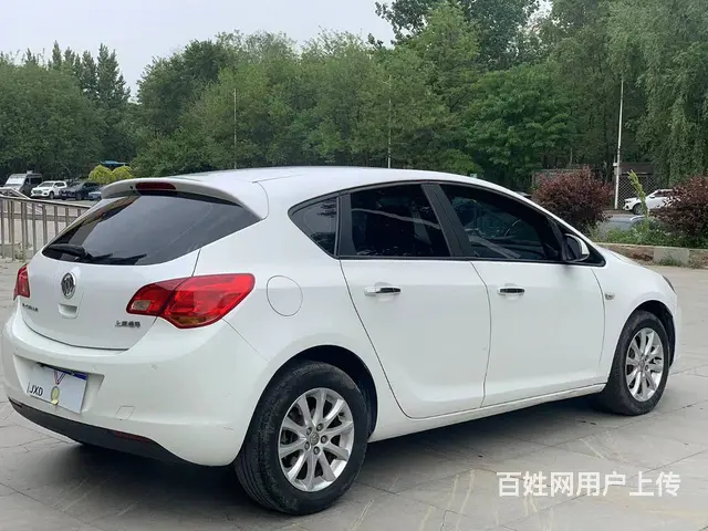 别克 英朗 2013款 英朗XT 1.6 手自一体 舒适版 - 图片 9