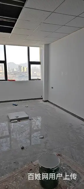 刚装修好 干净卫生 进来可以直接用 各行业都适合 - 图片 1