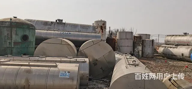 沈阳出售油罐水罐火车罐水泥罐白钢罐运输罐立罐搅拌罐 - 图片 3