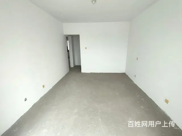 大自然一期大户型毛坯房，电梯房，三居两厅两卫！ - 图片 8