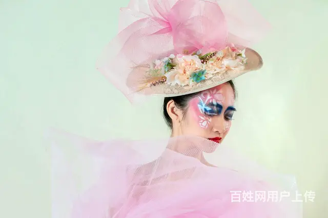 想快速入门化妆行业？来这里就对了 - 图片 1
