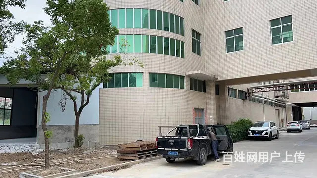 厂房出租 靠近大马路 交通便利 厂房宽敞 进出大车方便 - 图片 1