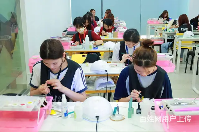 学美甲，广州美甲师培训，百美汇学校手把手教学 - 图片 7