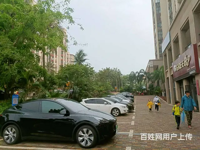 （51旺铺推荐）灵山中心小学路口70平临街旺铺招租 - 图片 5