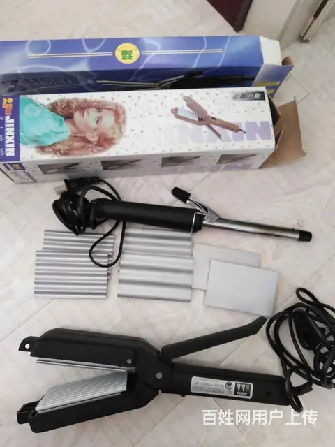 卷发器等美发产品 - 图片