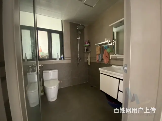 城市中心位置，享受城市中心的便利与舒适，2室 - 图片 4