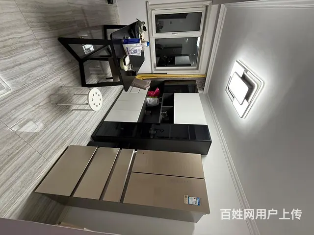 河东宏运二期洋房步梯5楼带阁楼出租，楼下86平，楼上86！ - 图片 3