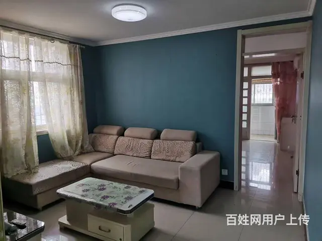 真实出租新三院地铁口两室一厅家具家电1000 - 图片 1
