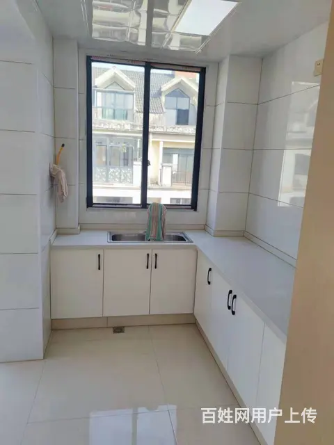 上高锦都圣地雅阁新装修复式楼送露台带车库三证住人安静急售 - 图片 11