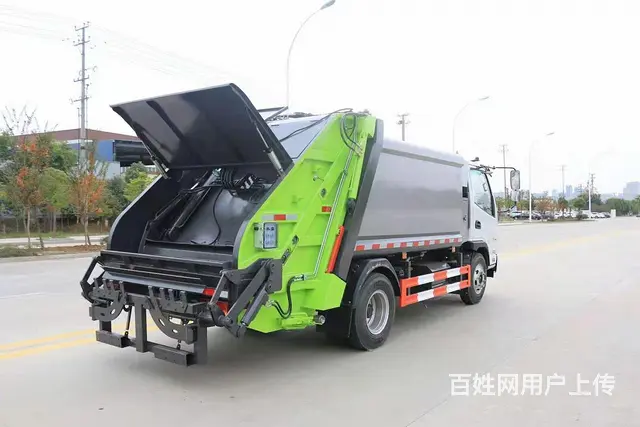凯马垃圾车4-6方 压缩垃圾车市政环卫车 价格低廉可分期手续 - 图片 2