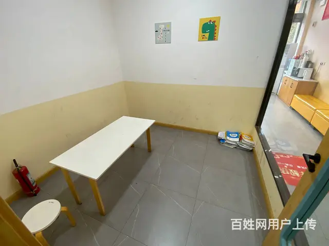 捡L0U！给钱就转万达广场附近精装修290平低价转让行业不限 - 图片 3