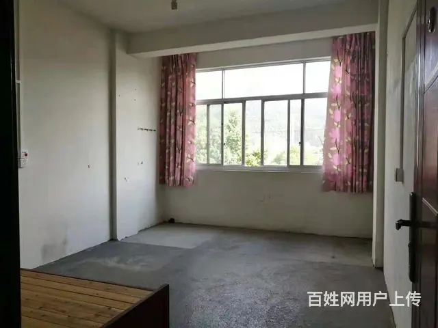 西区大道富力溪庐对面松门村街面小高层2楼套间单间出租 - 图片 2