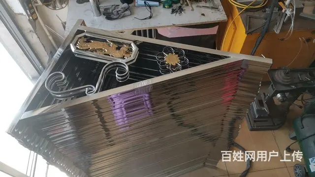 不锈钢灯笼架 - 图片 1
