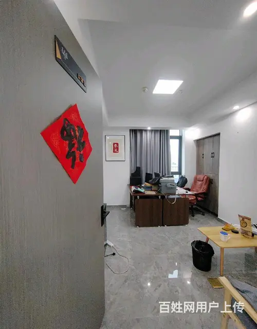全新精装修，全屋中央空调，带办公家具 - 图片 1