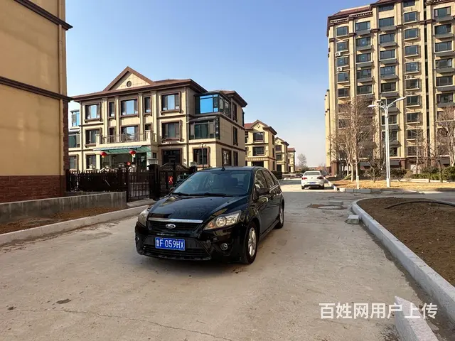 福特 福克斯 2009款 福克斯-两厢 1.8 手动 舒适型 - 图片 1