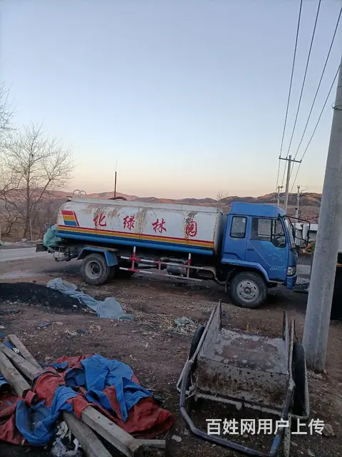 急售二手吸污车 - 图片 1