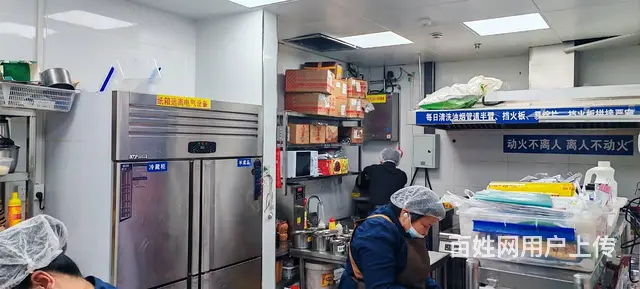 【找商铺上同城搜铺网】临渭|万达广场130平虾馆诚心低价转让 - 图片 10