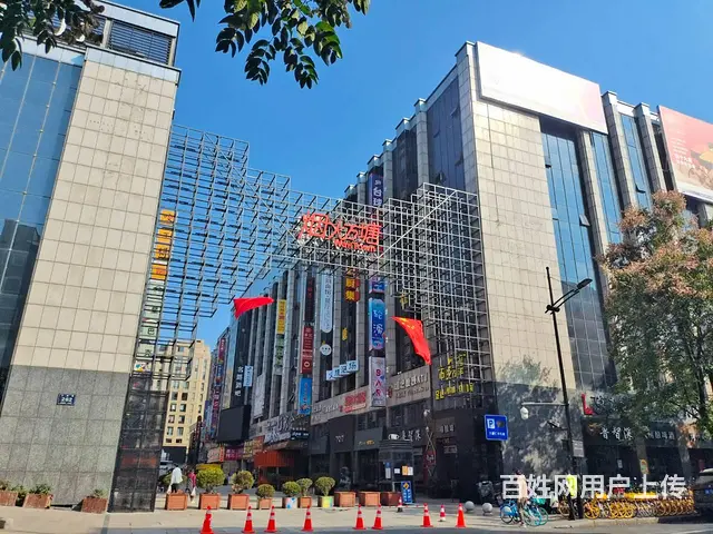 西湖地铁口靠窗一到两百方精装拎包入住 - 图片 4