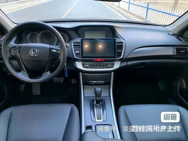 16雅阁 - 图片 7