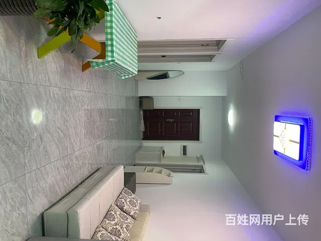 鹤岗市一中学府上苑高层出租 - 图片 2