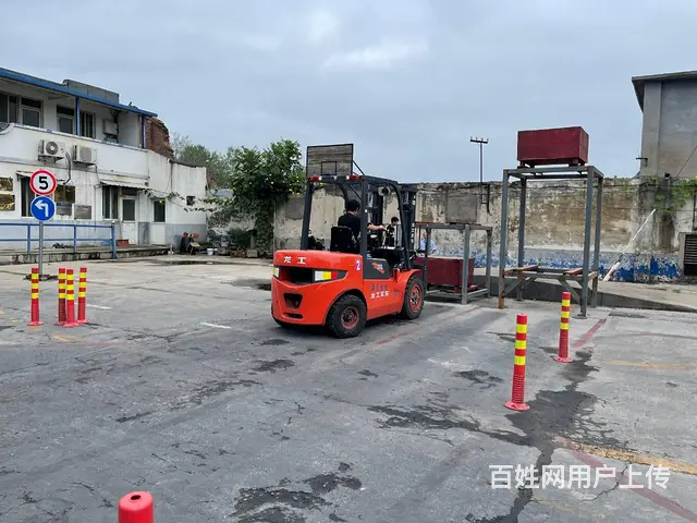 电焊工培训学校挖掘机技校装载机铲车培训叉车培训学校 - 图片 7