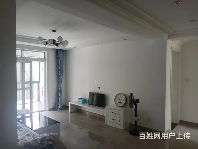 隆兴公寓精装房出租 - 图片 1