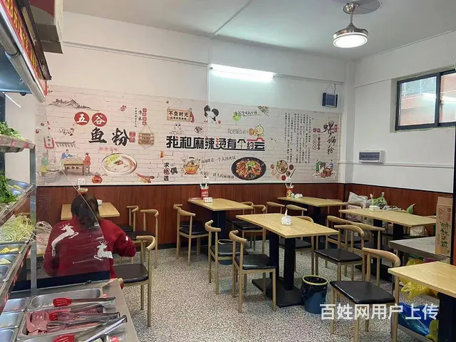 龙圩区（梧州医学高等专业学校）46平小吃店转让 - 图片 3