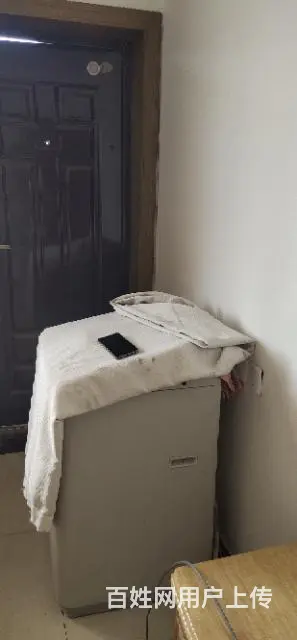 长虹小区吉房出租 - 图片 1