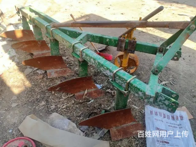 五华犁 - 图片
