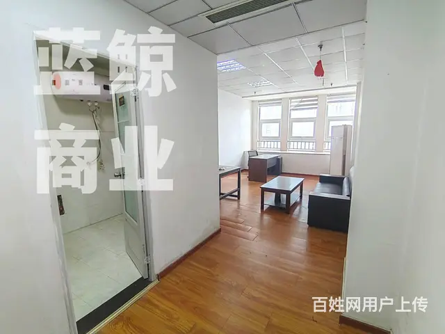 金龙湖旁高铁时代广场50平带家具出租 - 图片 1