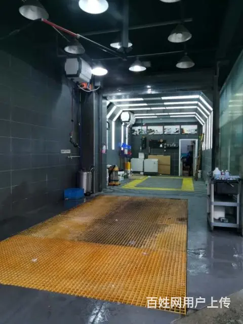 经开区芙蓉路与宝塔路交叉口盈利中双门头精装汽车美容维修店转让 - 图片 1