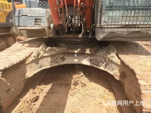 出售原版日立200二手挖掘机 手续齐全 包送到家 - 图片 5