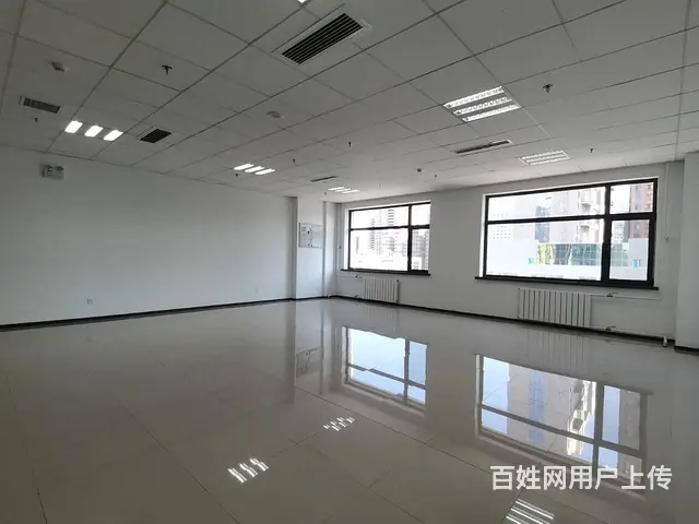世纪大厦地铁口 甲方直租无中介 车位充足停车方便 免费会议室 - 图片 2