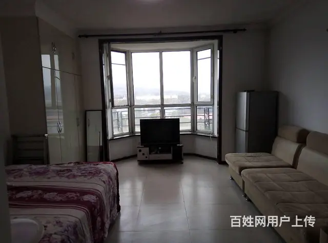 鸿福家园 普通住宅 简单装修 - 图片 1